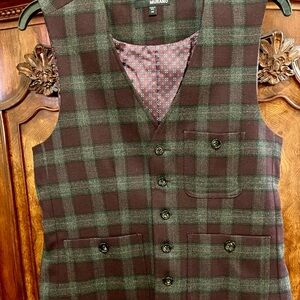 Murano Checkered Vest in Burgundy and Gray
